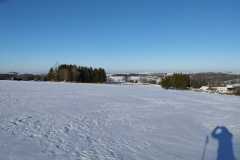 Deponie-Lithium-von-sueden-hintergrund-boernchene-hoehe